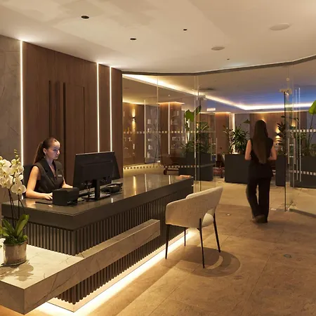 St George & (adults Only) Resort