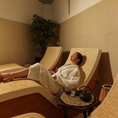 Resort St George & (adults Only)