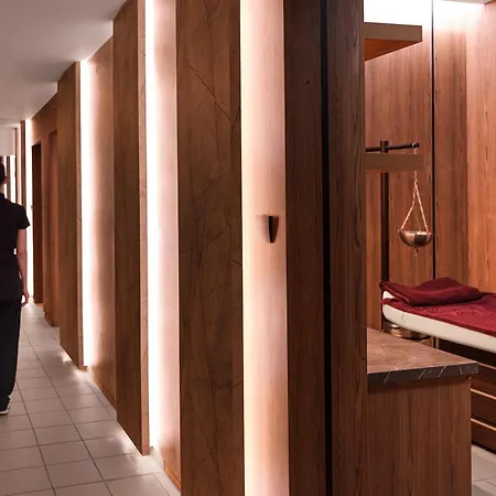 St George & (adults Only) 4*