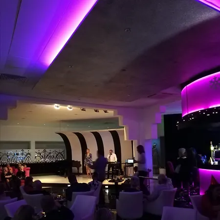 Resort St George & (adults Only)