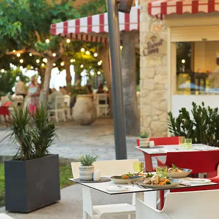 St George & (adults Only) Resort