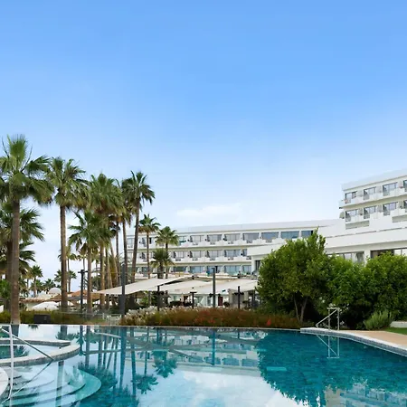St George & (adults Only) Resort