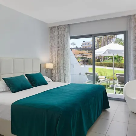 Resort St George & (adults Only) Klorakas