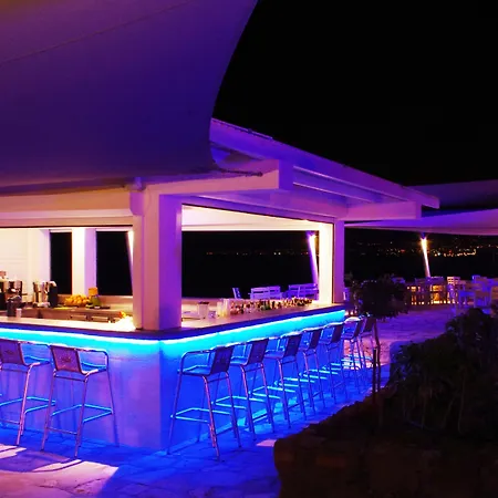 St George & (adults Only)