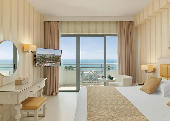 St George & (adults Only) Rezort Klorakas