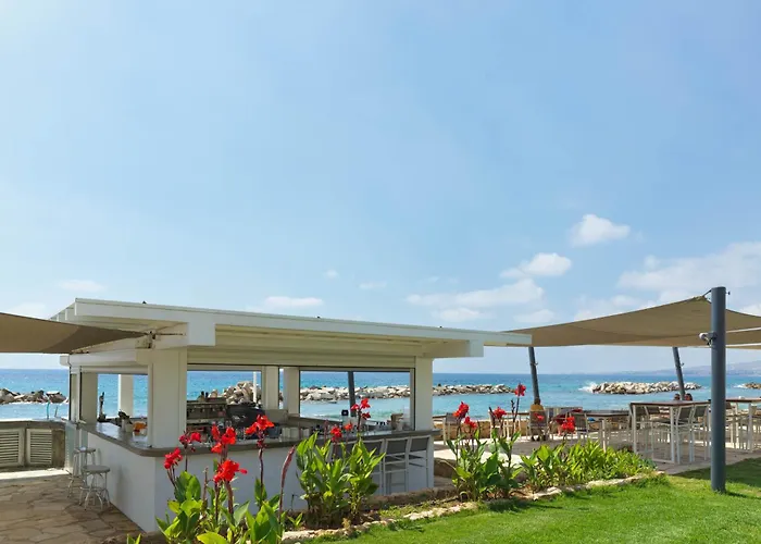 Resort St George & (adults Only)