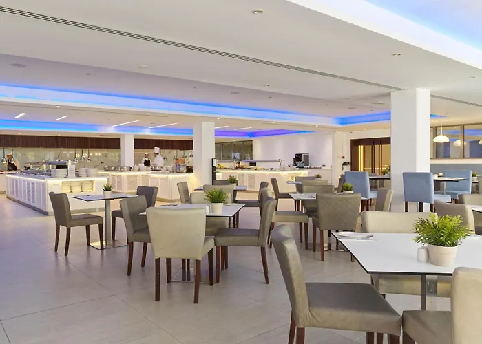 St George & (adults Only) Resort