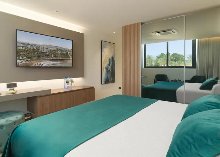 St George & (adults Only) Klorakas