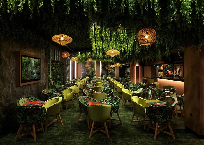 St George & (adults Only) Klorakas